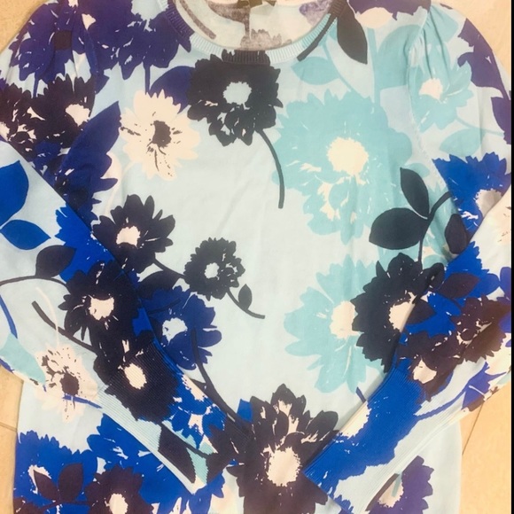 Talbots Long Sleeve Sweater. - Picture 6 of 8